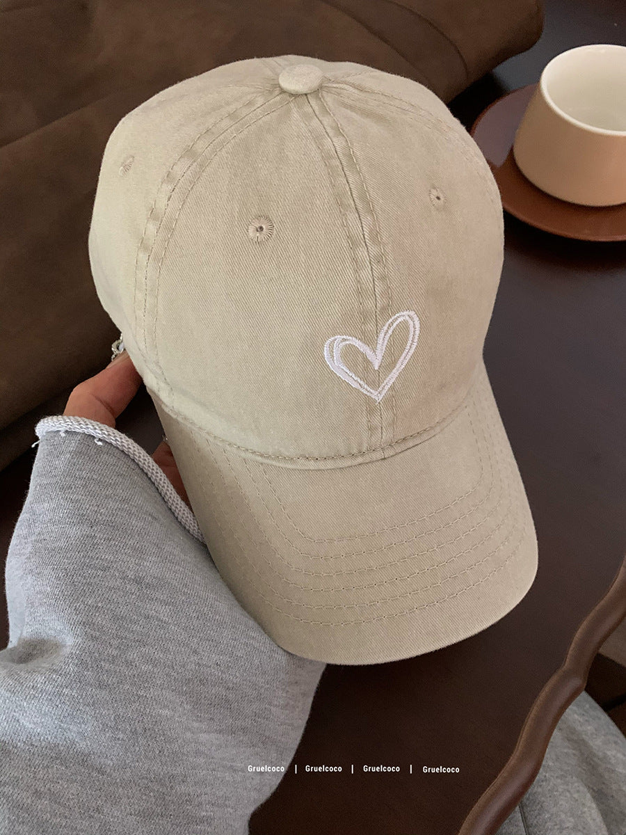 Women's heart-shaped washed distressed baseball cap