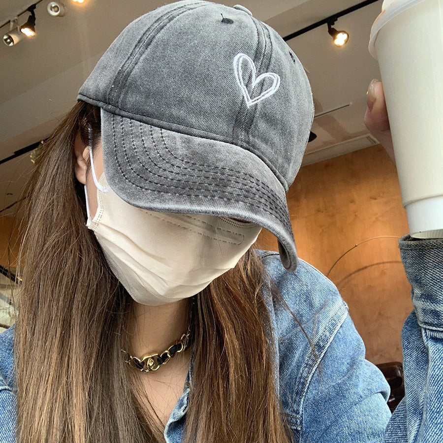 Women's heart-shaped washed distressed baseball cap