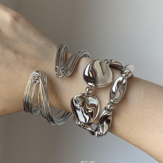 Vintage Futuristic Irregular Metal Bracelet | Women’s Sweet & Chic Designer Statement Jewelry