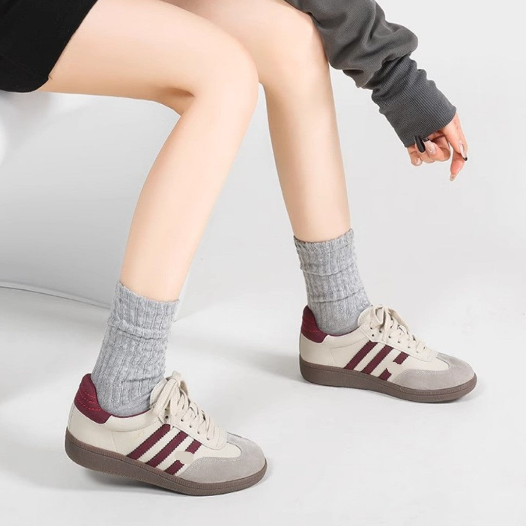 Women’s Retro Colorblock Sneakers – Raspberry Bear Classic Flat Casual Training Shoes