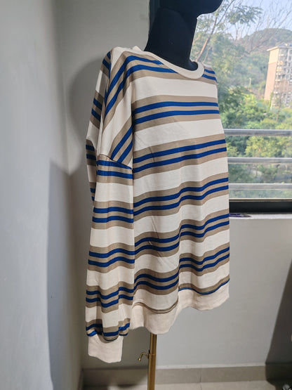 Simple long-sleeved striped T-shirt