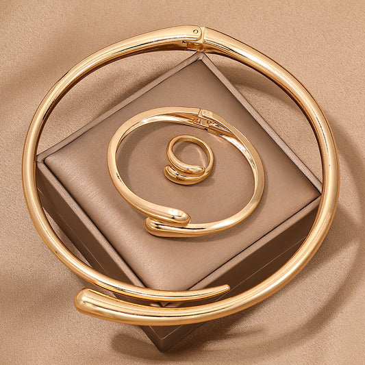 Women’s Minimalist Metal Jewelry Set | Geometric Choker, Bracelet & Ring Trio