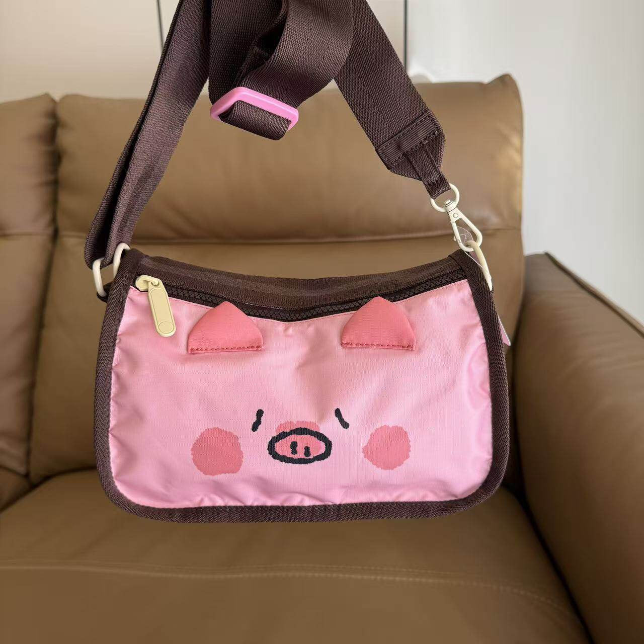 Cartoon bag unmarked female messenger bag new casual anti-splashing small square bag shoulder cloth bag H020