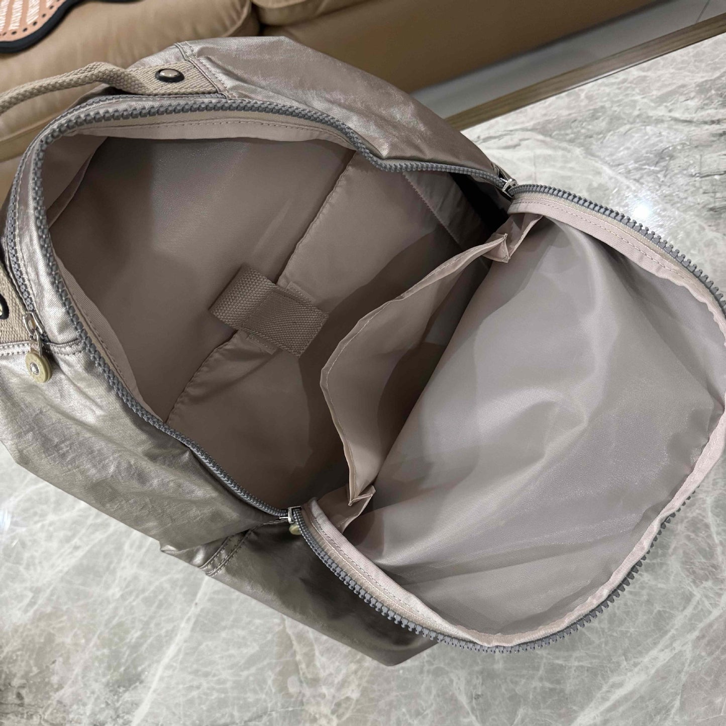 Large backpack New large capacity student backpack travel school bag computer bag