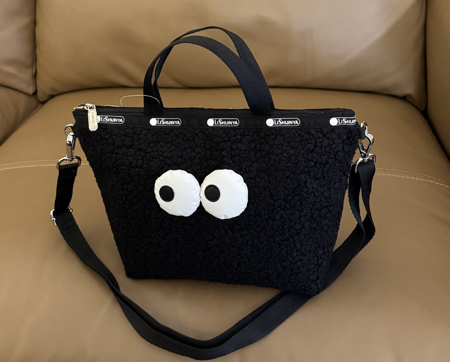 Cartoon New Trendy Large Capacity Crossbody Tote Bag L137 Size 30 Length / Height 19