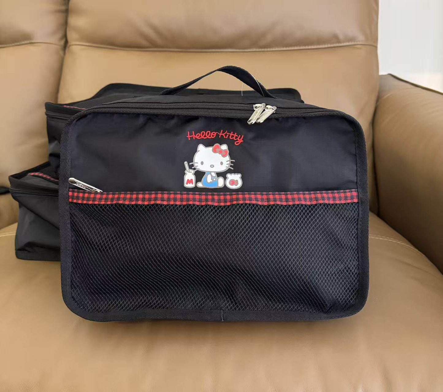 Cartoon unmarked new black Kt cat portable storage bag three-piece clothing bag finishing bag clothing storage bag