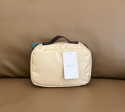 The new model is portable in your clutch bag, Doraemon Jingle Cat Animation Joint Small Bag A109.