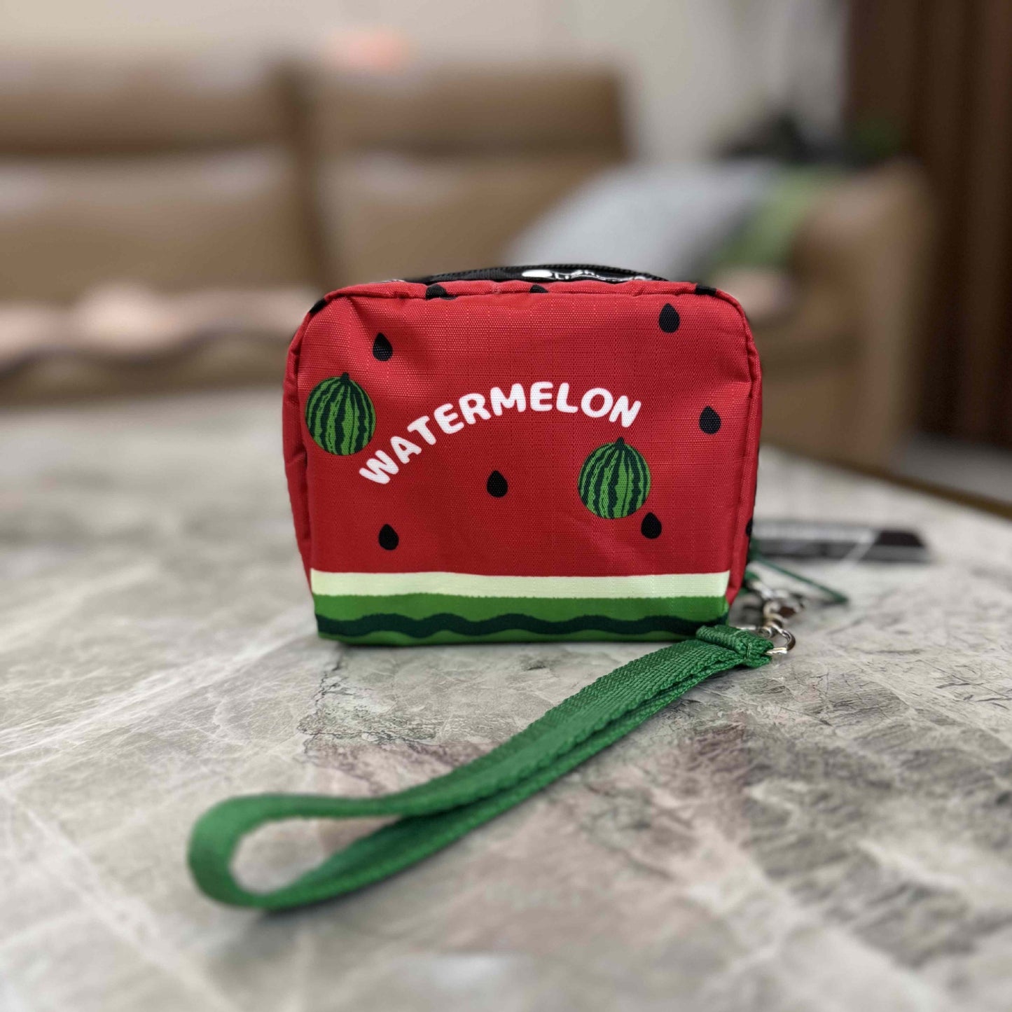 There are cute pet series cartoon change earphones makeup storage clutch bag 6701 with hand strap