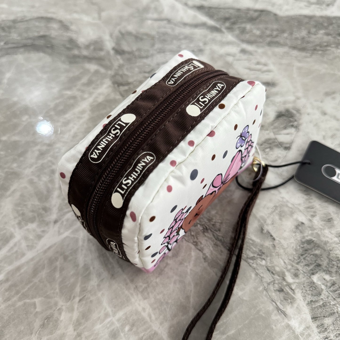 Home has cute pet series cartoon change earphones makeup storage clutch bag 6701 with hand strap