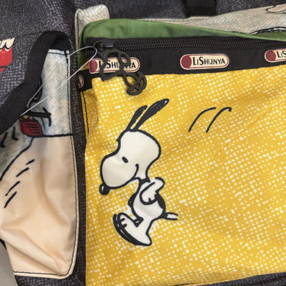 Water-proof women's bag, light travel bag, Snoopy backpack, school bag 7839 large.