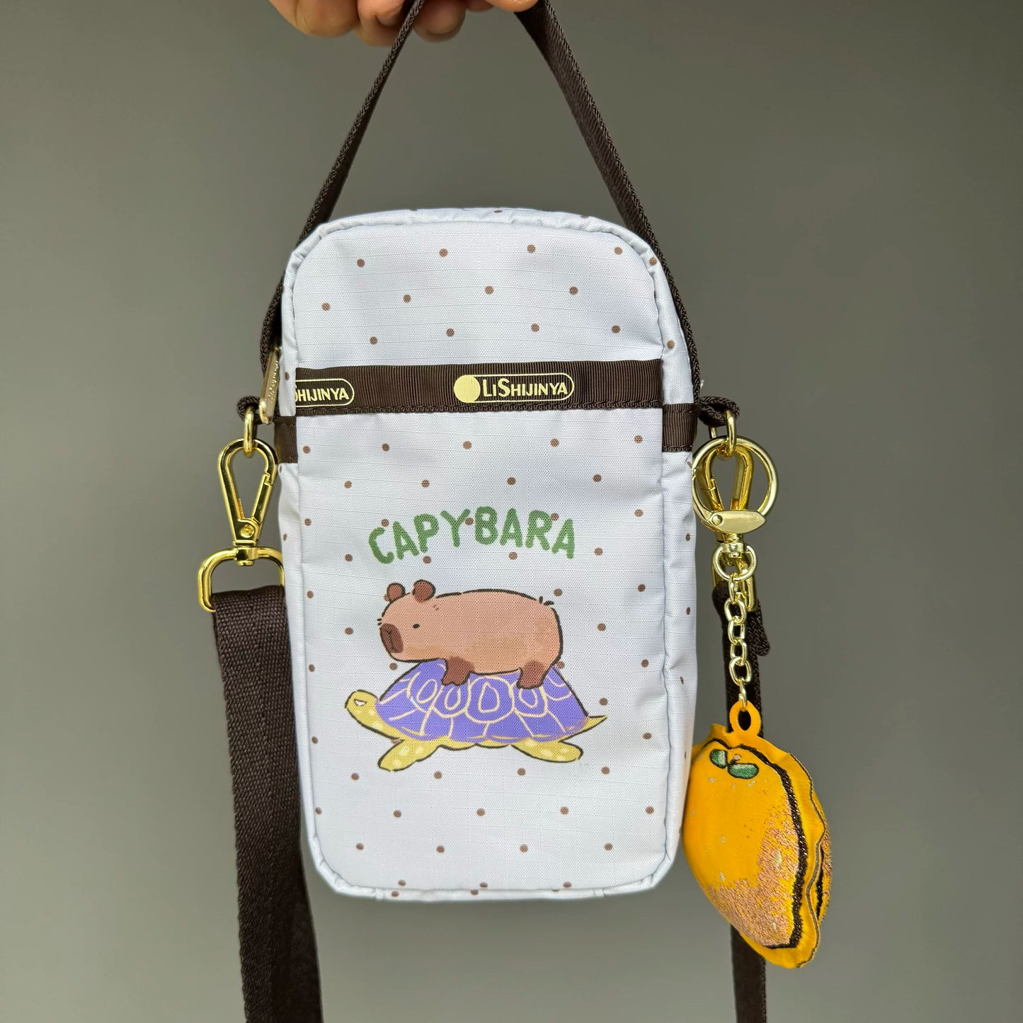 LOGO English different new shoulder messenger handbag kapibara cartoon mobile phone bag 3505