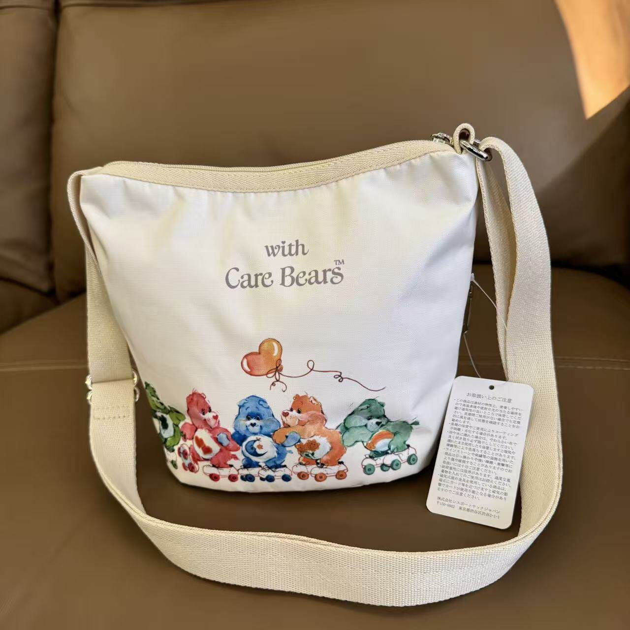 Cartoon~ New shoulder messenger handbag messenger bag 237/height 18, opening width 19