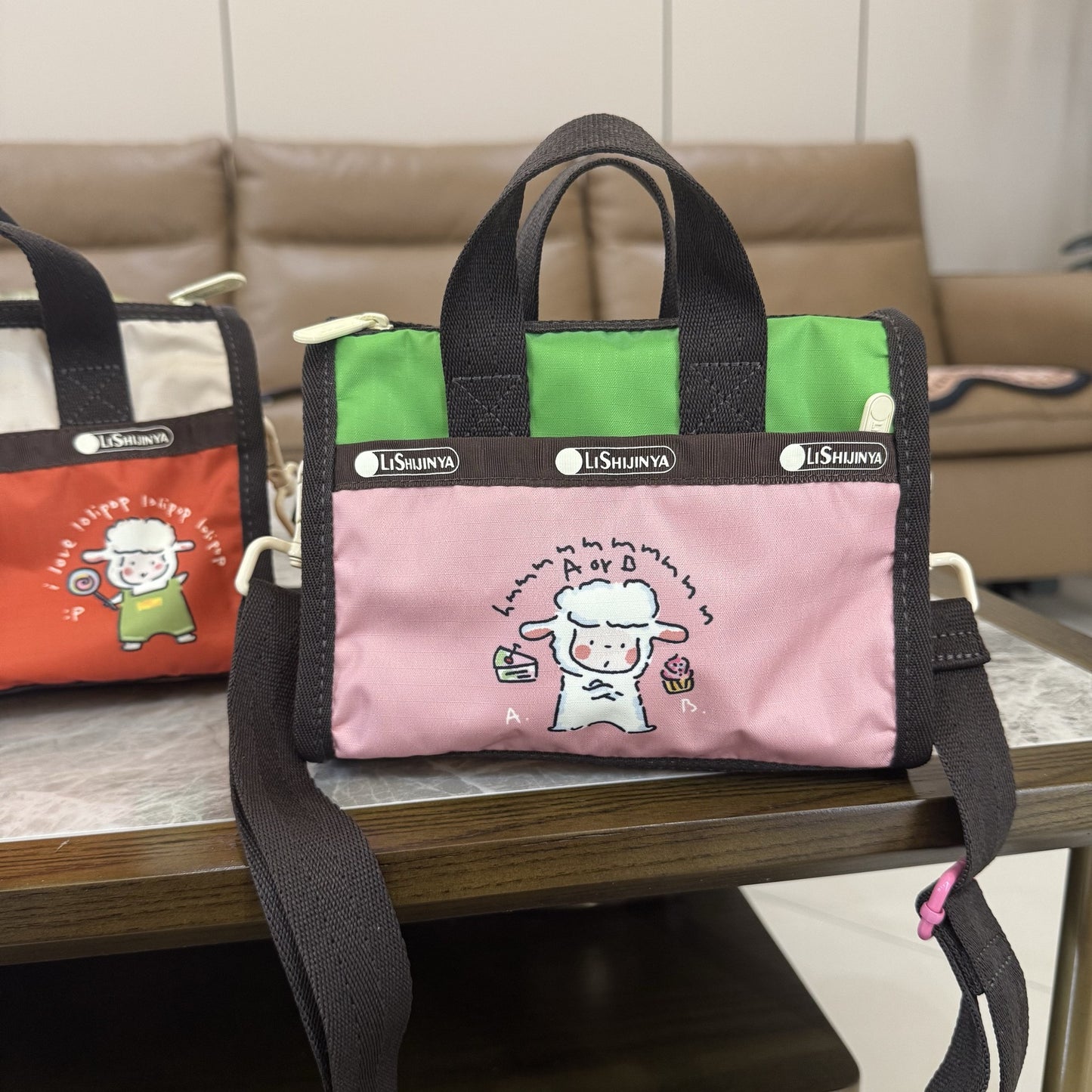 LOGO English Different New Products Casual Small Square Bag Women's Nylon Cloth Bag Sports Mini Crossbody Clutch Bag 3273
