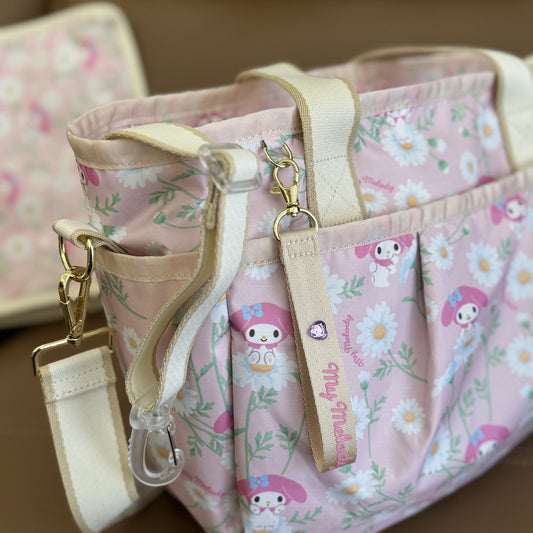 Anti-splashing cloth bag, portable shoulder messenger bag, mommy bag 3518, free seat cushion, length 40, height 33, thickness 13.