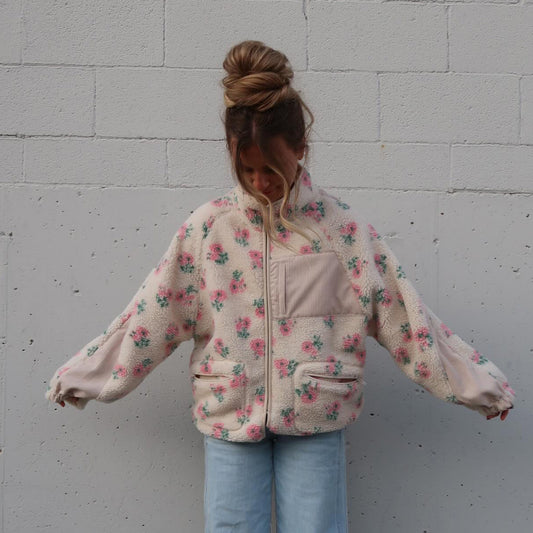 Autumn Winter 2025 Women’s Floral Lambswool Pullover – Loose Cozy Sweatshirt