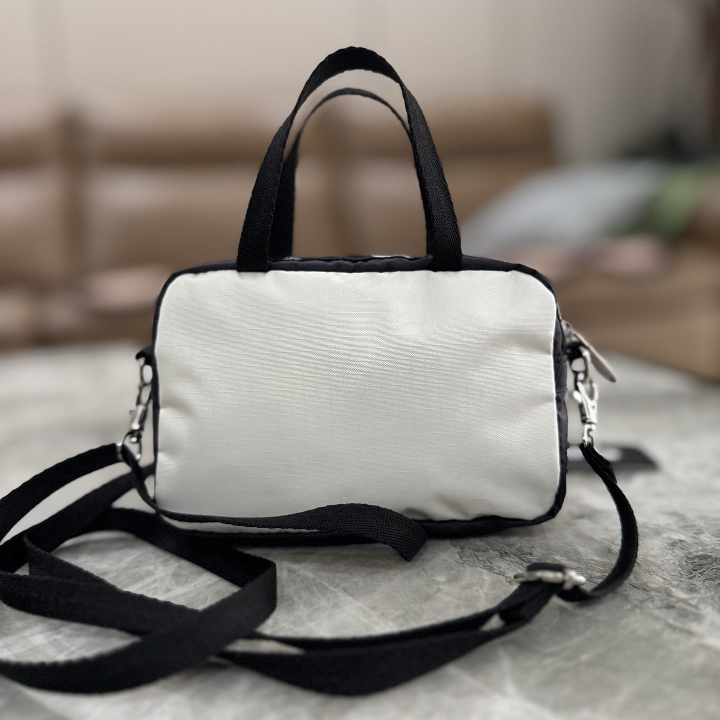 Cartoon, new shoulder crossbody handbag Cartoon mobile phone bag 4298