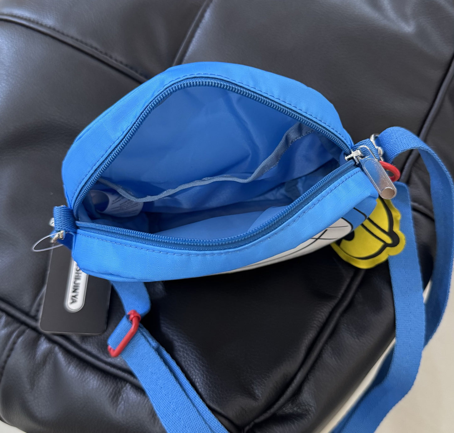 New cartoon women's cloth bag New lightweight messenger bag Fashion bag Anti-splashing L238