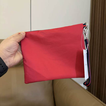 Women's hand rope, hand bag, two zippers, cosmetic bag, change bag, mobile phone bag.