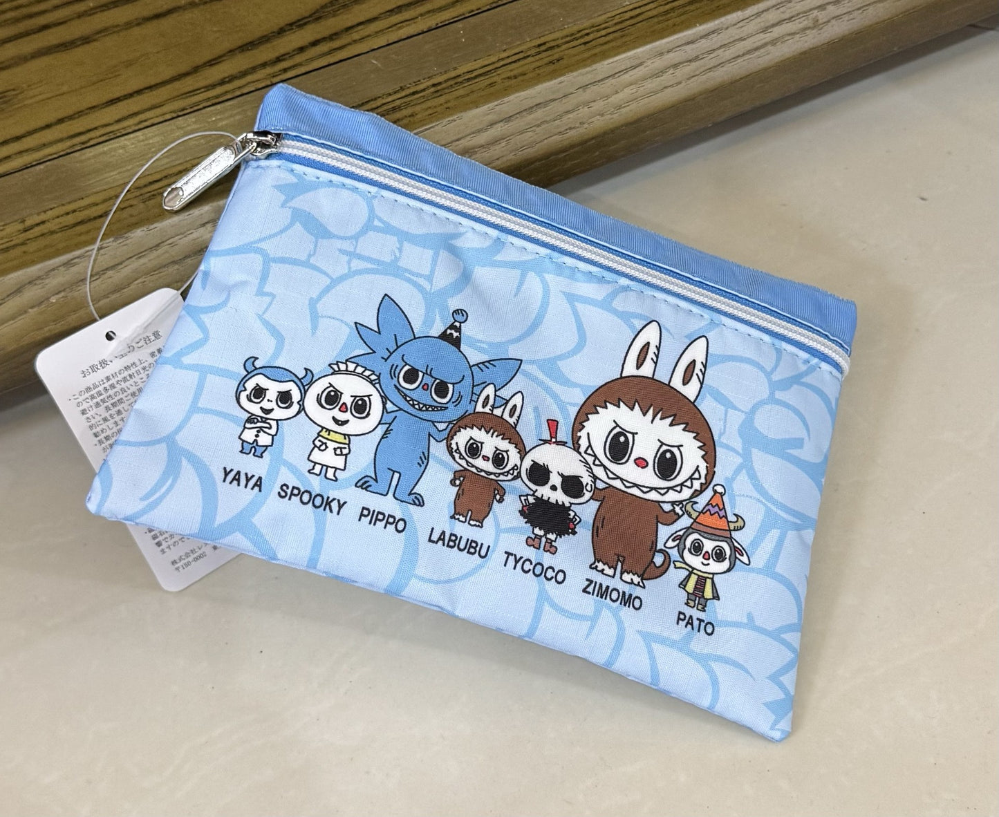Cartoon one-piece finishing bag, mask bag, large-capacity zipper storage bag, size: 20/15cm