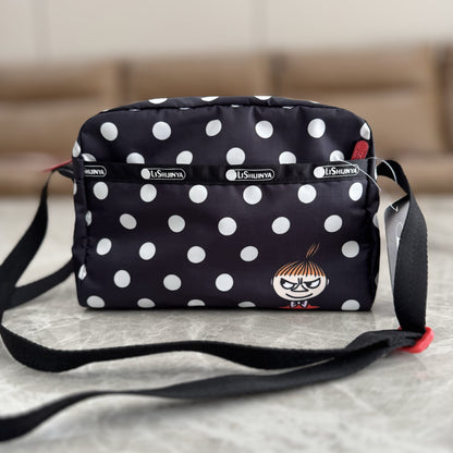 Fashion shoulder crossbody bag with multiple compartments Large capacity and lightweight 2434 printed bag is water-repellent