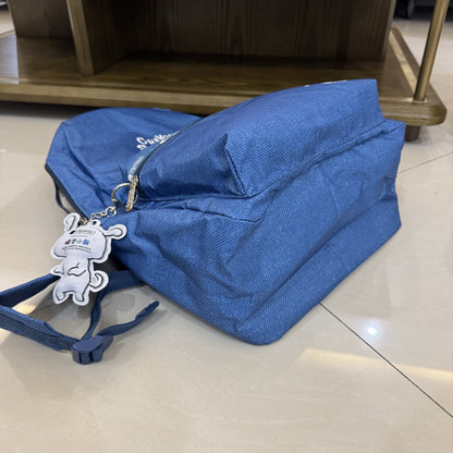 Casual schoolbag large capacity backpack backpack schoolbag 3426 small new. Can not be inserted trolley case.