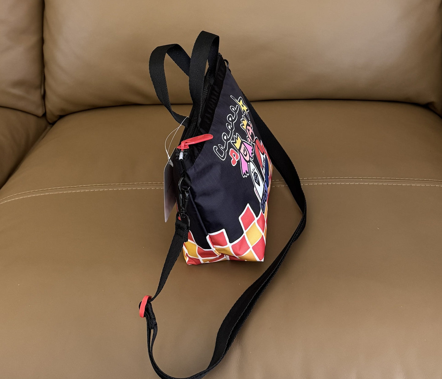 Cartoon new trend large capacity messenger handbag L137 18 * 26