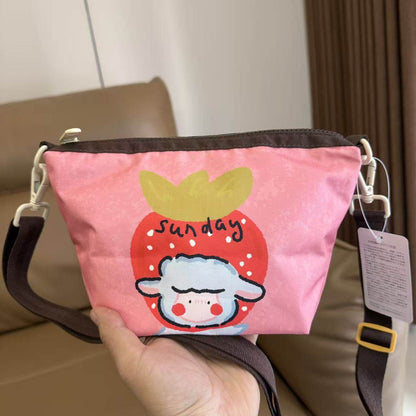 L219 shoulder bag, cartoon messenger bag, opening length 22, height 13.