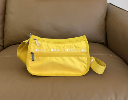 Cartoon bag Women's messenger bag New casual anti-splashing small square bag Shoulder cloth bag H020