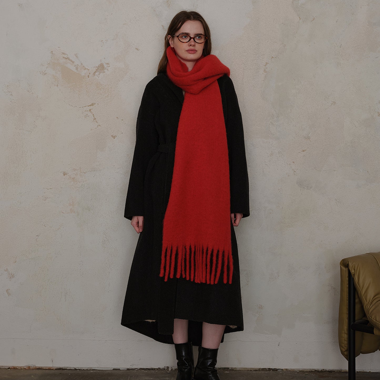 Classic Wool-Blend Solid Fringe Scarf for Women – Thick Winter Shawl, Cozy Warm Oversized Wrap, Minimalist Couple Scarf