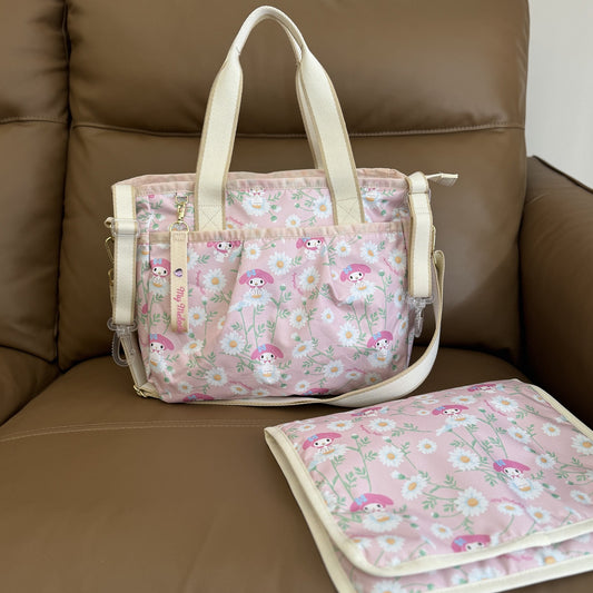 Anti-splashing cloth bag, portable shoulder messenger bag, mommy bag 3518, free seat cushion, length 40, height 33, thickness 13.