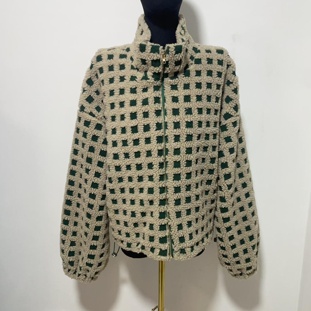 Women’s Checkered Sherpa Jacket 2025 | Warm, Soft & Casual Look