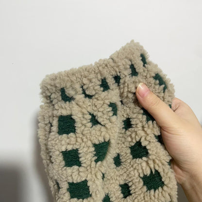 Women’s Checkered Sherpa Jacket 2025 | Warm, Soft & Casual Look